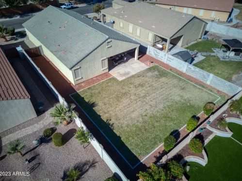 1888 Hubbard Ln, Casa Grande AZ  85122-6742 exterior