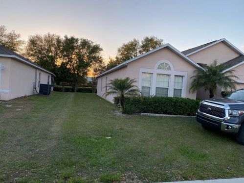 1864 Emily Dr, Winter Haven, FL 33884-0002