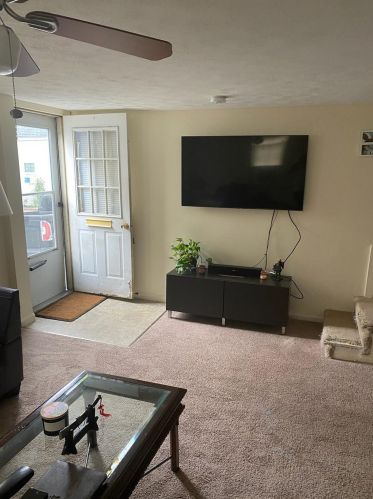 1 Temple St, Nashua, NH 03060-3444