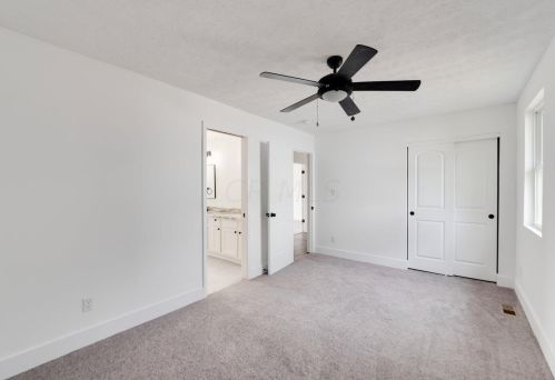 4885 Watkins Rd, Pataskala OH  43062-8569 exterior