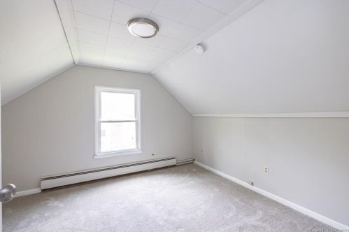 127 Sunset St, Windsor Locks CT  06096-2411 exterior
