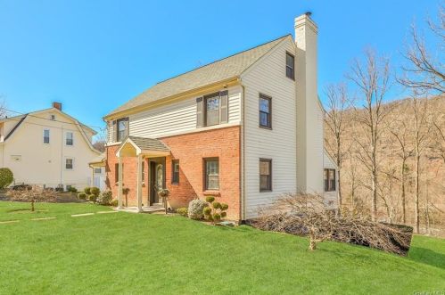 179 Benic Pl, Hawthorne NY  10532-1001 exterior