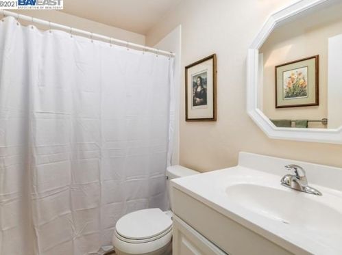 1469 Calle Enrique, Pleasanton CA 94566-5922 exterior