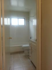 1925 10th Ave, Oakland CA  94606-2667 exterior