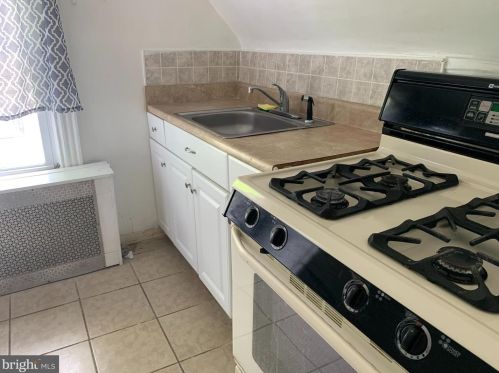 149 Cooper Ave, Camden NJ  08107-2209 exterior