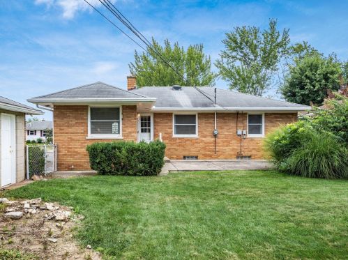 3807 Evans Dr, Darbydale OH  43123-2809 exterior