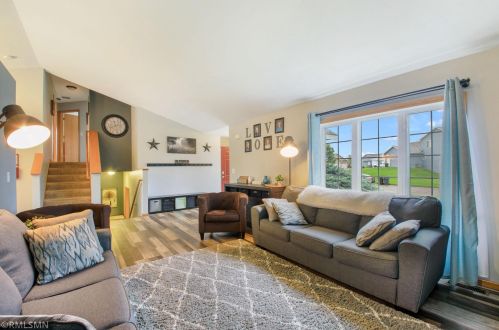 1558 Squirrel Way, New Johannesburg, WI 54017-7251