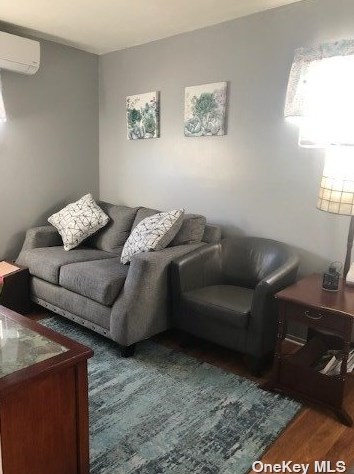 239 Eastwood Blvd, South Setauket NY  11720-2534 exterior