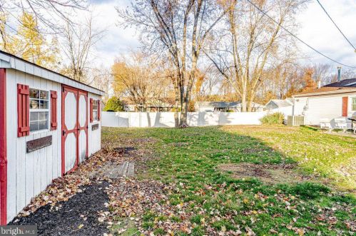 2 Guild Ct, Willingboro NJ  08046-3313 exterior