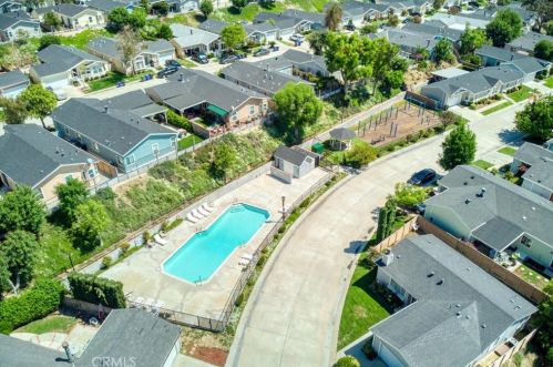 20077 Summit View Ct, Santa Clarita CA  91351-5709 exterior