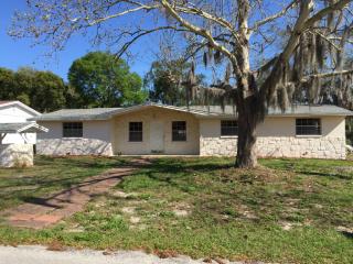 6705 Old Main St, New Port Richey FL  34653-3446 exterior
