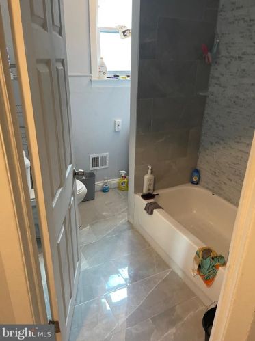 1114 Carl Miller, Camden NJ  08104-1418 exterior