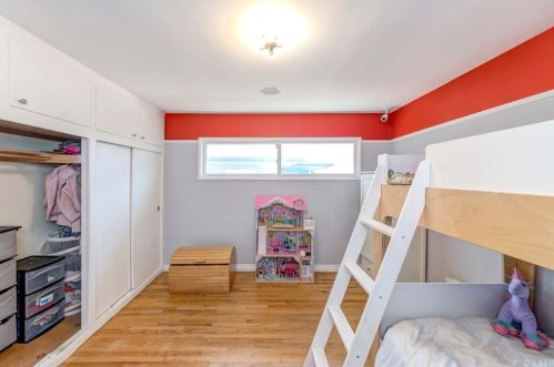 1740 Hickory Ave, Torrance CA 90503-7219 exterior