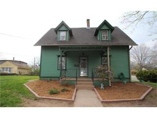 34 Elm Ter, Manchester, CT 06040-5031