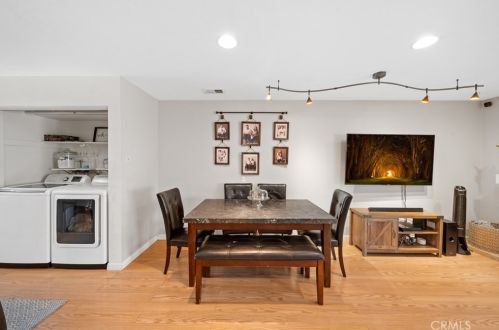 71 Center St, Redlands CA  92373-8174 exterior