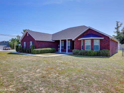 1801 Maine Ave, Lynn Haven, FL 32444-4111