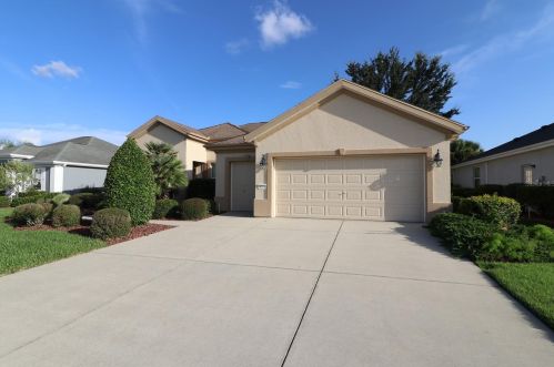 8788 130th Loop, Summerfield, FL 34491-8255