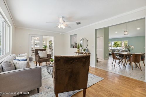 468 Tulip Dr, Sebastian FL  32958-5564 exterior