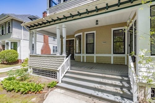 47 Magnolia Ter, Springfield, MA 01108-2511