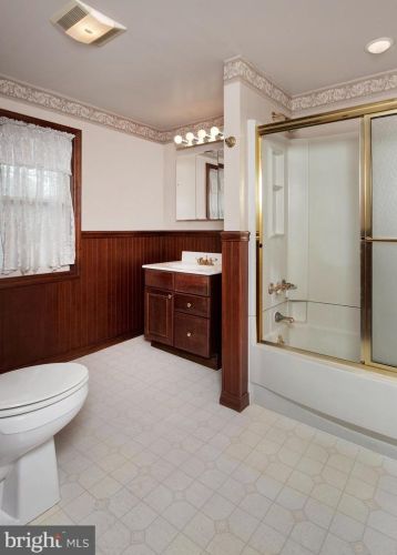 13 Kelso St, Harrisburg PA 17111-1823 exterior