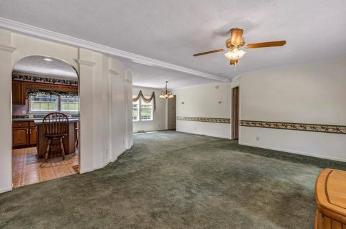 132 Main Ave, New Brighton, PA 15066-3416