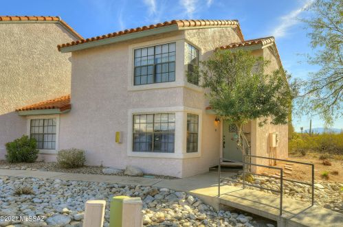 3220 Calle De La Punta, Tucson, AZ 85718-2104