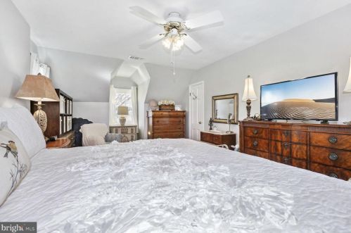 220 29th St, Purcellville VA  20132-3263 exterior