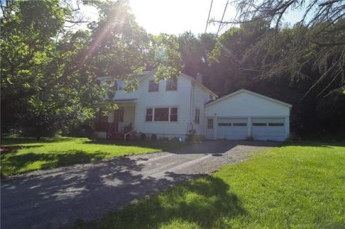 4315 Hall Center Rd, Walworth, NY 14568-9766