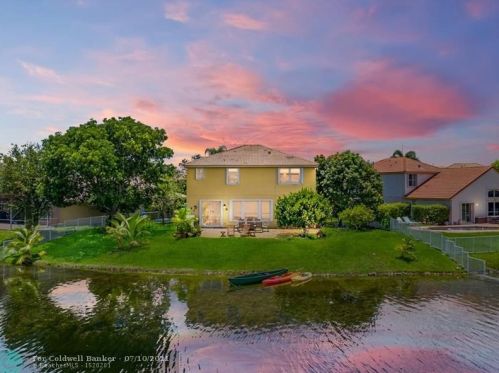 1987 130th Ave, Hollywood, FL 33028-2591