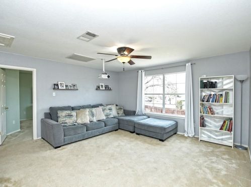 10208 Beard Ave, Austin TX 78748-3956 exterior