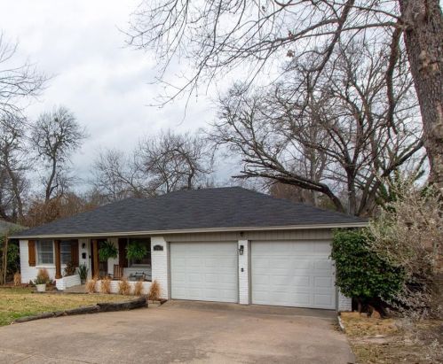 7947 Claremont Dr, Dallas, TX 75228-6439