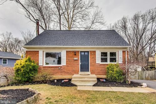 4326 Granby Rd, Woodbridge VA  22193-2514 exterior