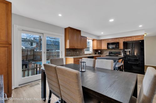 2237 Emerald Park Dr, Lacey NJ  08731-3716 exterior