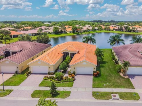 16143 Amethyst Key Dr, Wimauma FL  33598-4027 exterior