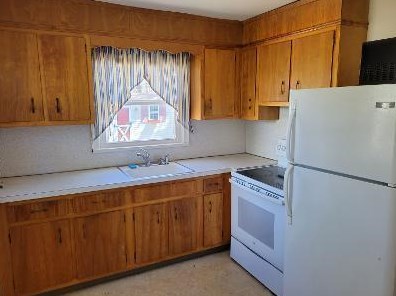 17 Coolidge Dr, Bricktown, NJ 08724-3203