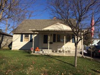 1272 Frisbee Dr, Columbus, OH 43224-2037