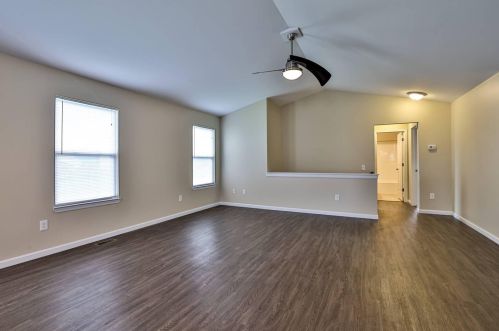 1282 Fieldhurst Ct, Florence KY  41042-8416 exterior