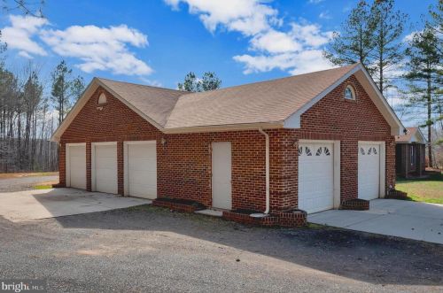 34156 Indiantown Rd, Locust Grove VA  22508-2221 exterior