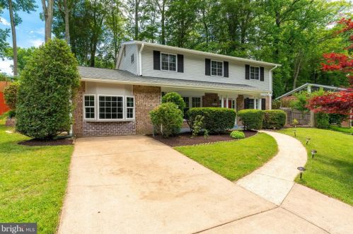 8515 Durham Ct, Springfield, VA 22151-1306