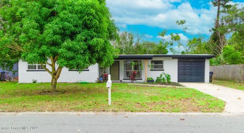875 Delano Rd, Titusville, FL 32780-6408