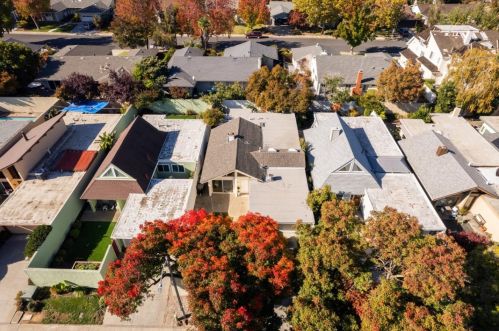 1477 Yukon Dr, Sunnyvale CA  94087-4451 exterior