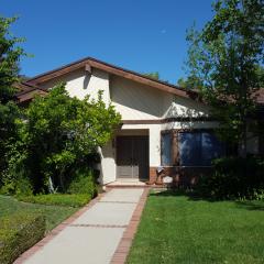 10222 Lubao Ave, Chatsworth CA  91311-3428 exterior