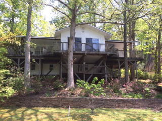 132 Forest Lk, Lake Santeetlah, NC 28771-9400