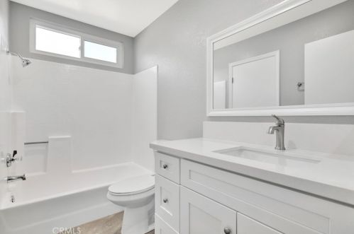 13689 Gemini St, Victorville CA  92392-9078 exterior