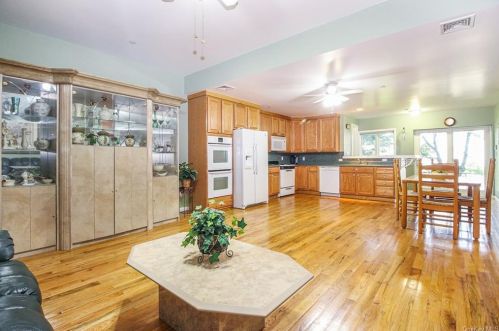 138 Woodside Ave, White Plains NY  10604-2040 exterior