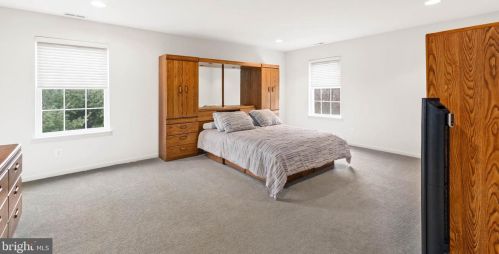 117 Liberty Ct, Swedesboro NJ  08085-4255 exterior