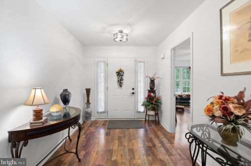 713 Eastover Pkwy, Locust Grove VA  22508-5219 exterior