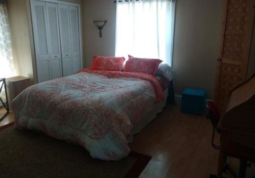 276 Oakland Ave, Hermitage PA  16146-2353 exterior