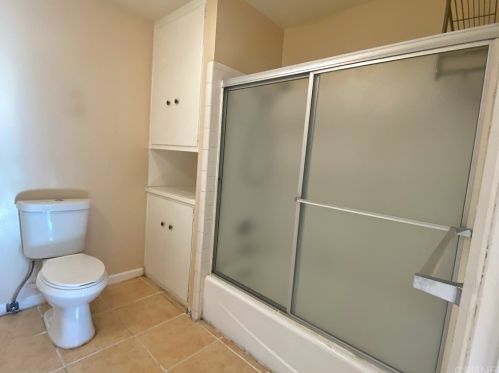 358 Landsford St, Lancaster CA 93535-2613 exterior