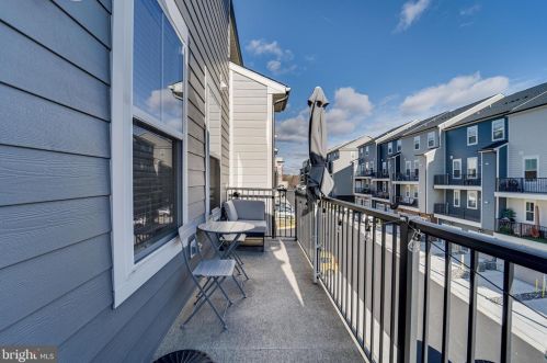 14957 River Walk Way, Woodbridge VA  22191 exterior